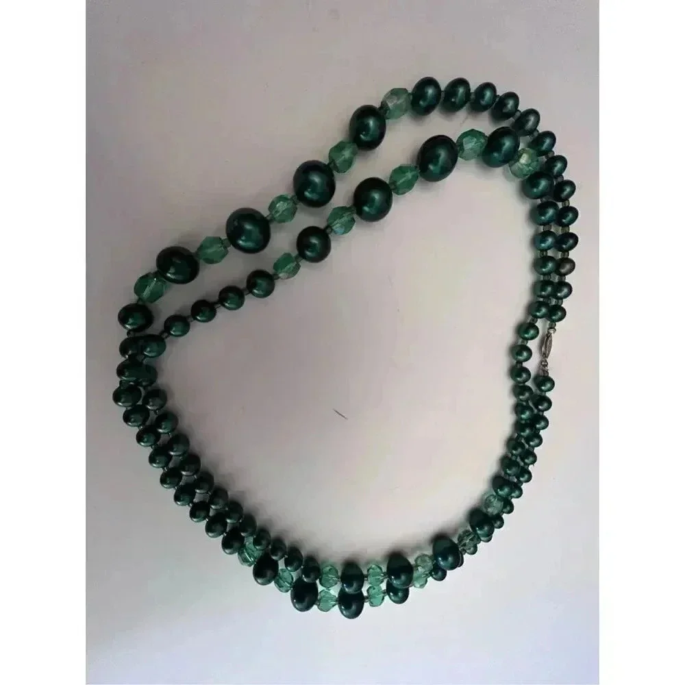 Women’s Green Fantastic Vintage Jewelry Pearl Beaded Long Necklace